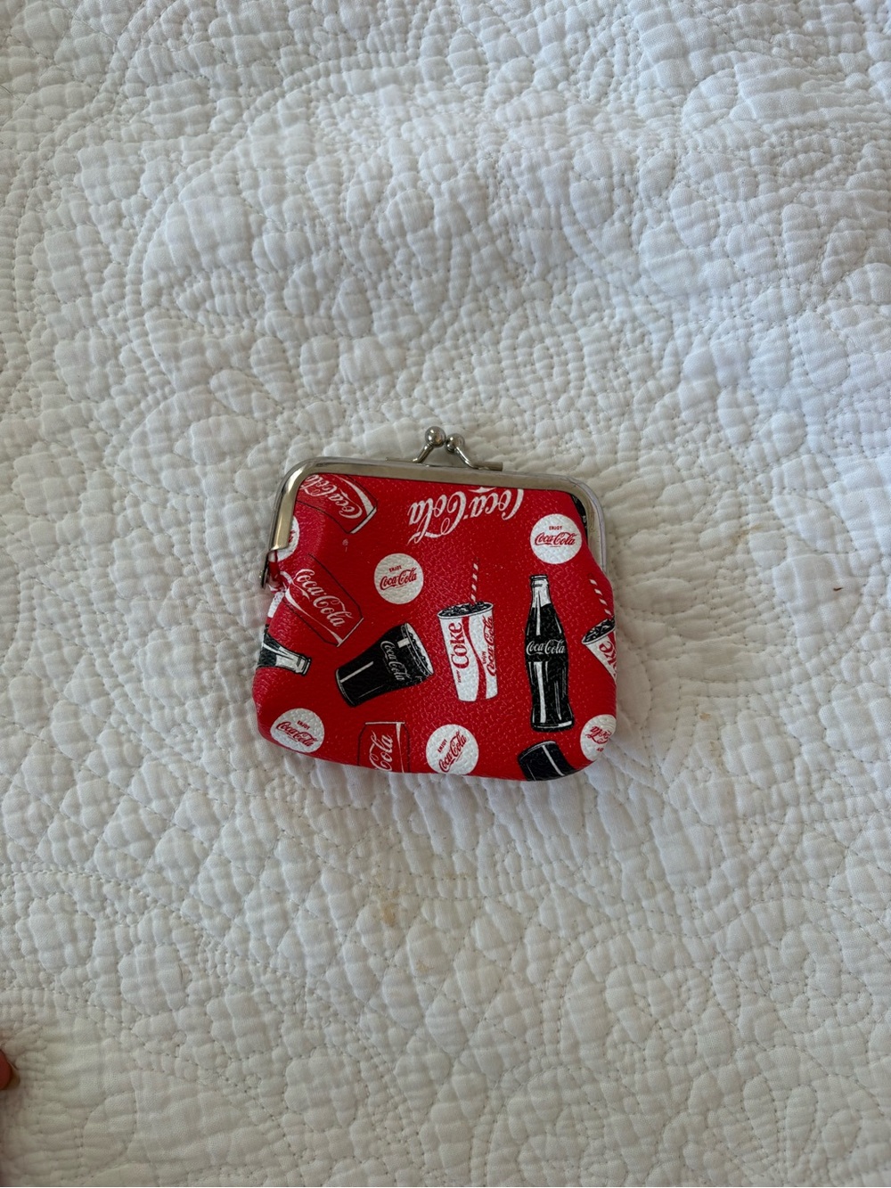 Coca-Cola Red Patterned Clasp Coin Purse
